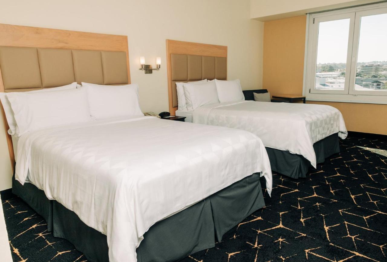 Holiday Inn San Salvador By Ihg Екстериор снимка