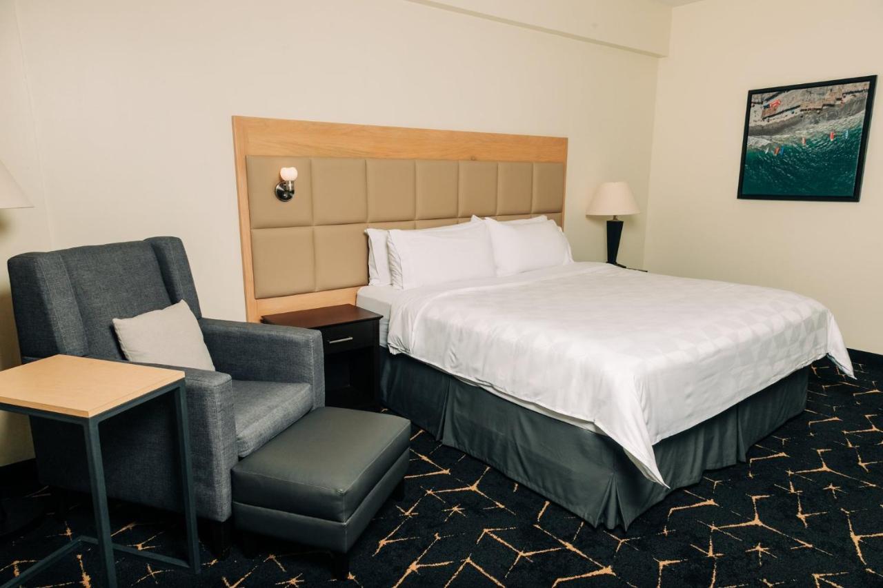 Holiday Inn San Salvador By Ihg Екстериор снимка