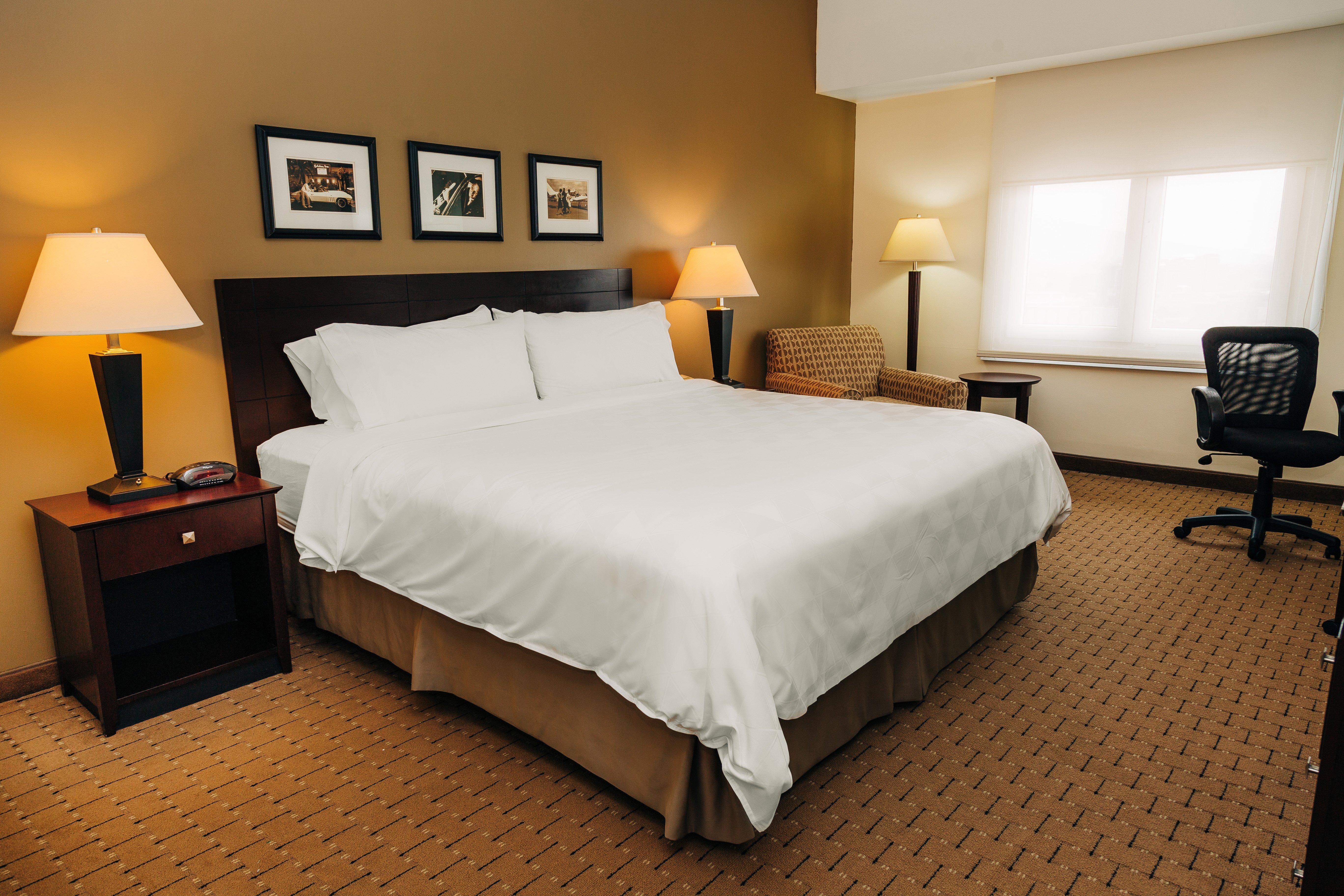 Holiday Inn San Salvador By Ihg Екстериор снимка