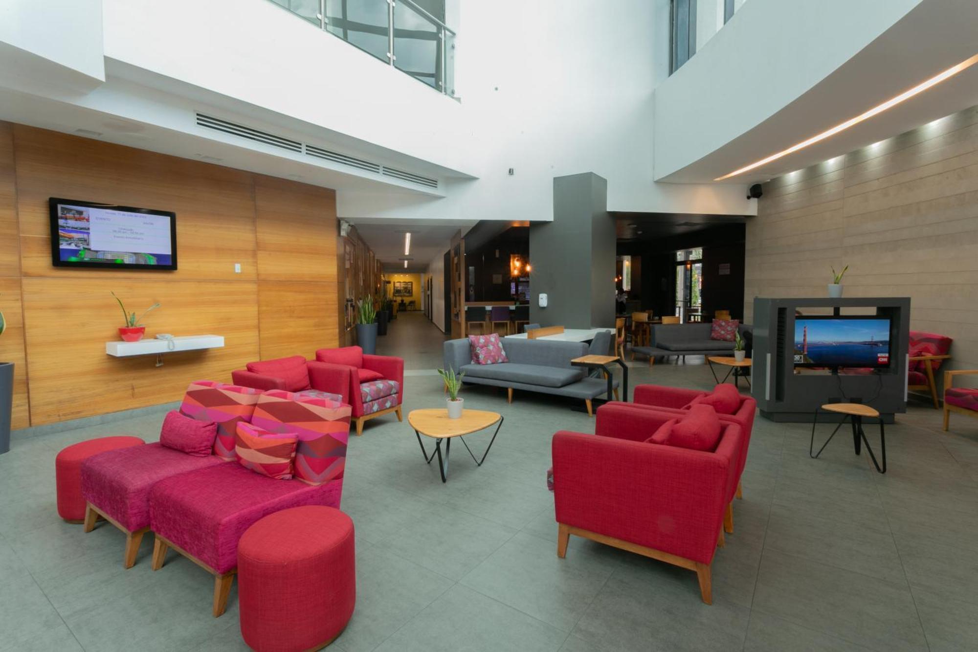 Holiday Inn San Salvador By Ihg Екстериор снимка